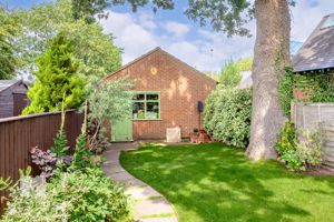 Photo 10- click for photo gallery